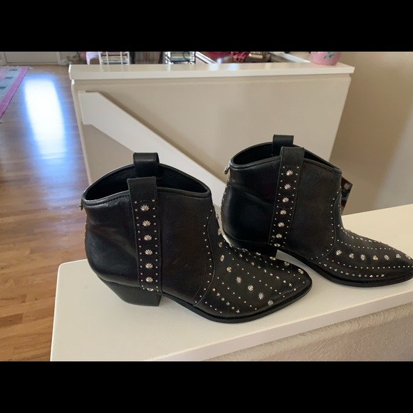 Western style boots - Picture 6 of 6